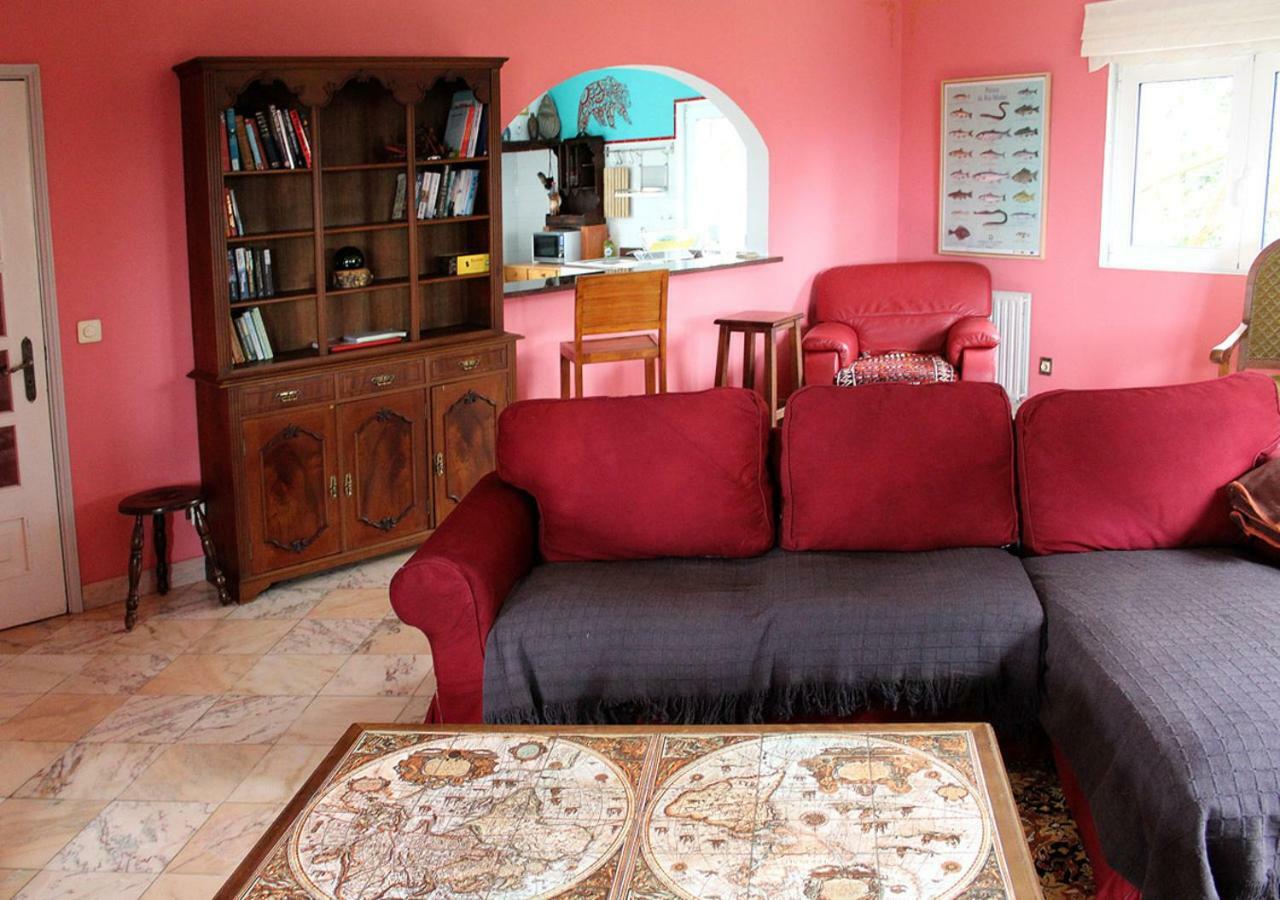 Casa Gwendoline - Albergue / Hostel / Al - Caminho Da Costa วีลาโนวา เด เซอร์เวย์รา ภายนอก รูปภาพ