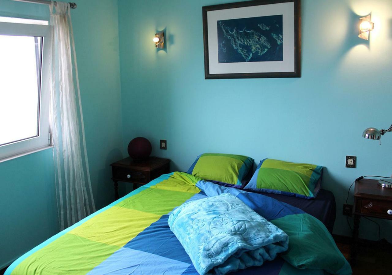 Casa Gwendoline - Albergue / Hostel / Al - Caminho Da Costa วีลาโนวา เด เซอร์เวย์รา ภายนอก รูปภาพ